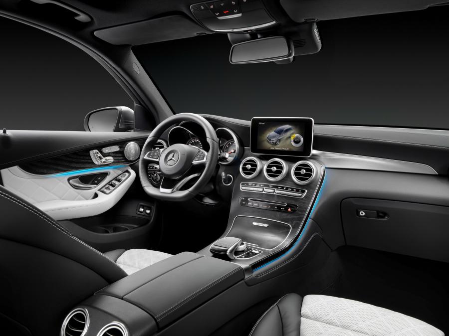  Mercedes-Benz GLC350 e 4Matic Edition 1 2015 года  (фото 10 из 34)